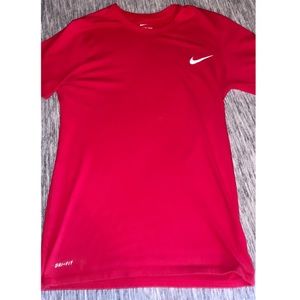 red nike tee shirt